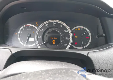 2015 Honda Accord Touring z USA, uszkodzony, nr VIN 1HGCR3F9XFA010985